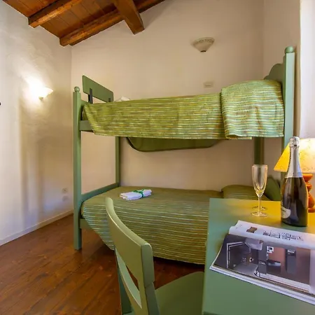 Apartment Liano Rosa - View Lake & Parking - Happy Rentals