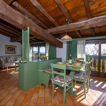 Liano Rosa - View Lake & Parking - Happy Rentals Apartment *